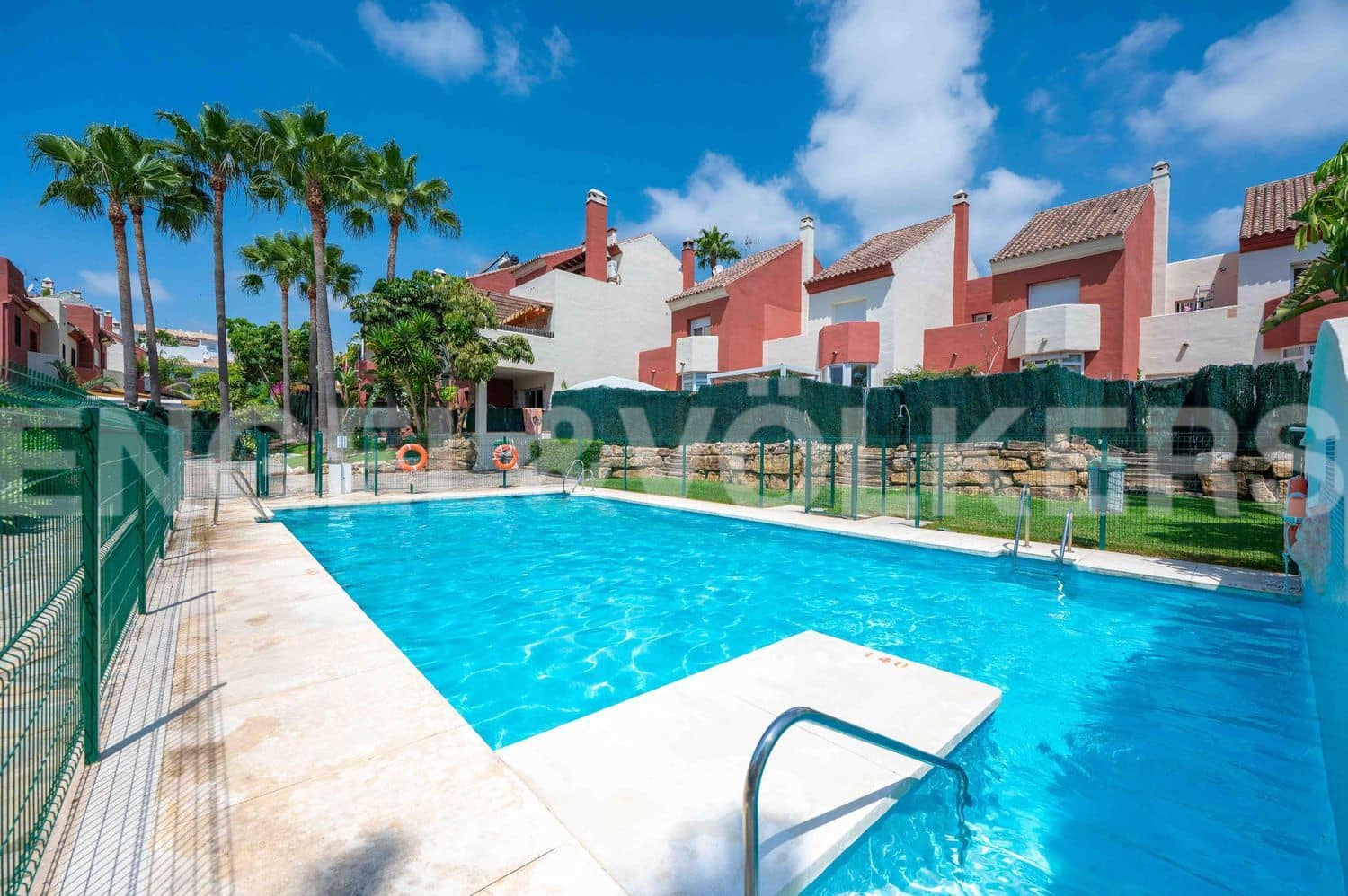 3 bedroom Townhouse for sale in New Golden Mile with pool garage - € 540,000 (Ref: 9733493)
