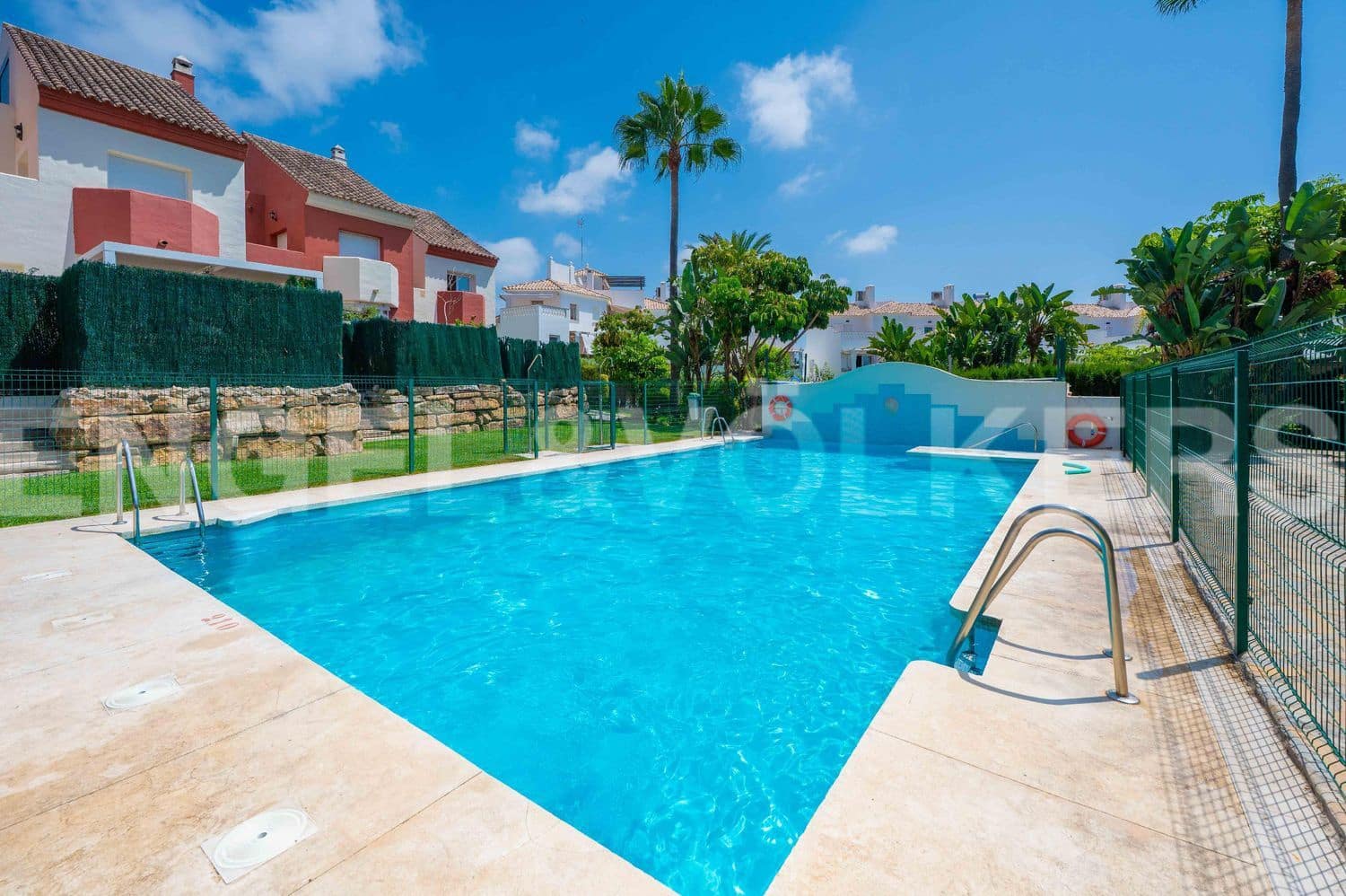 3 bedroom Townhouse for sale in New Golden Mile with pool garage - € 540,000 (Ref: 9733493)