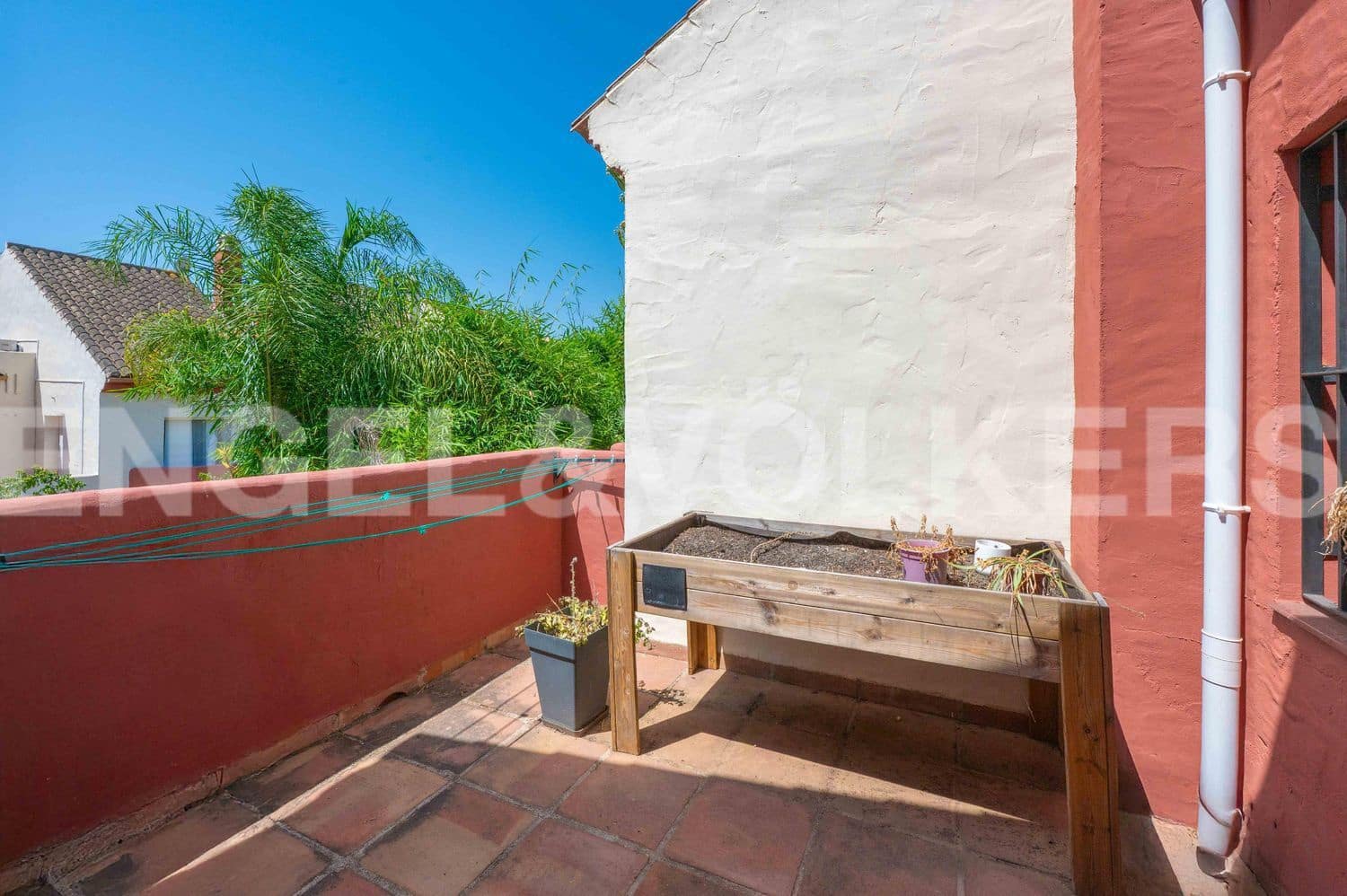 3 bedroom Townhouse for sale in New Golden Mile with pool garage - € 540,000 (Ref: 9733493)