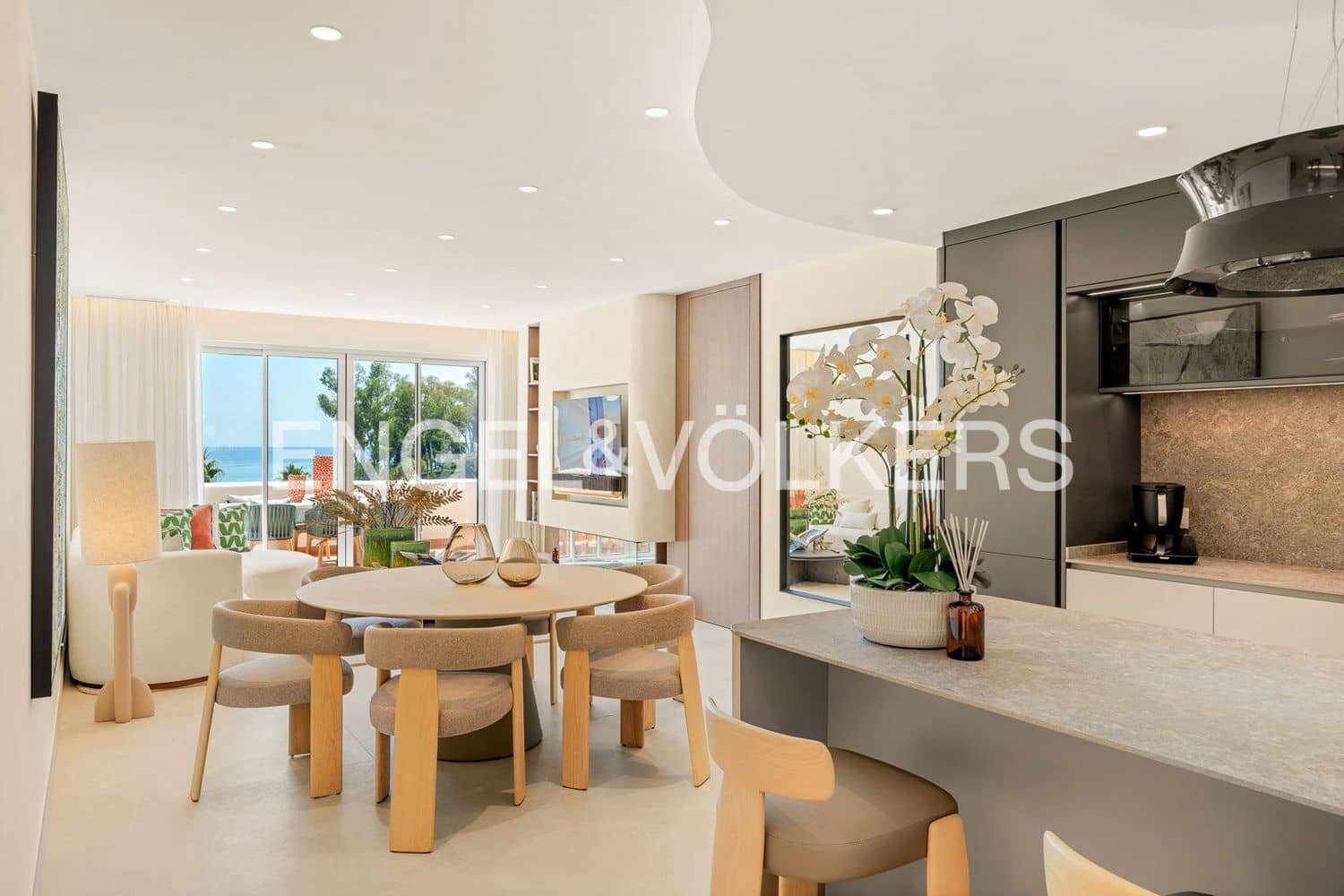 3 slaapkamer Appartement te koop in Estepona met zwembad garage - € 2.695.000 (Ref: 9733497)