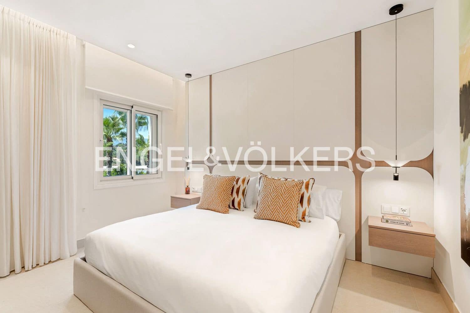 3 slaapkamer Appartement te koop in Estepona met zwembad garage - € 2.695.000 (Ref: 9733497)