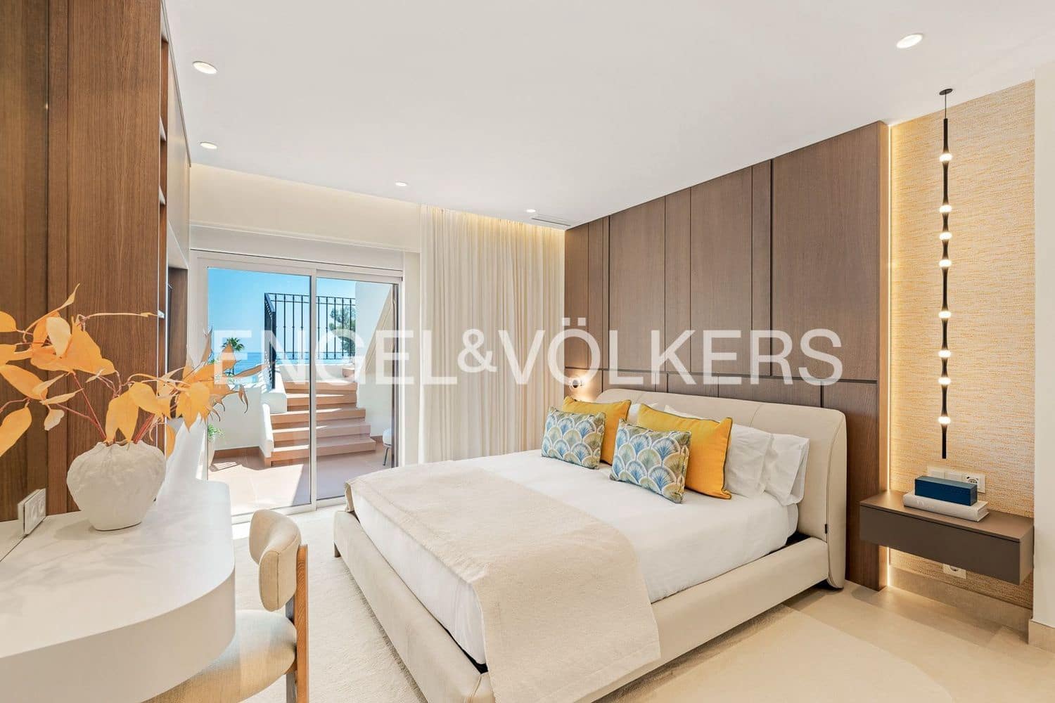 3 slaapkamer Appartement te koop in Estepona met zwembad garage - € 2.695.000 (Ref: 9733497)