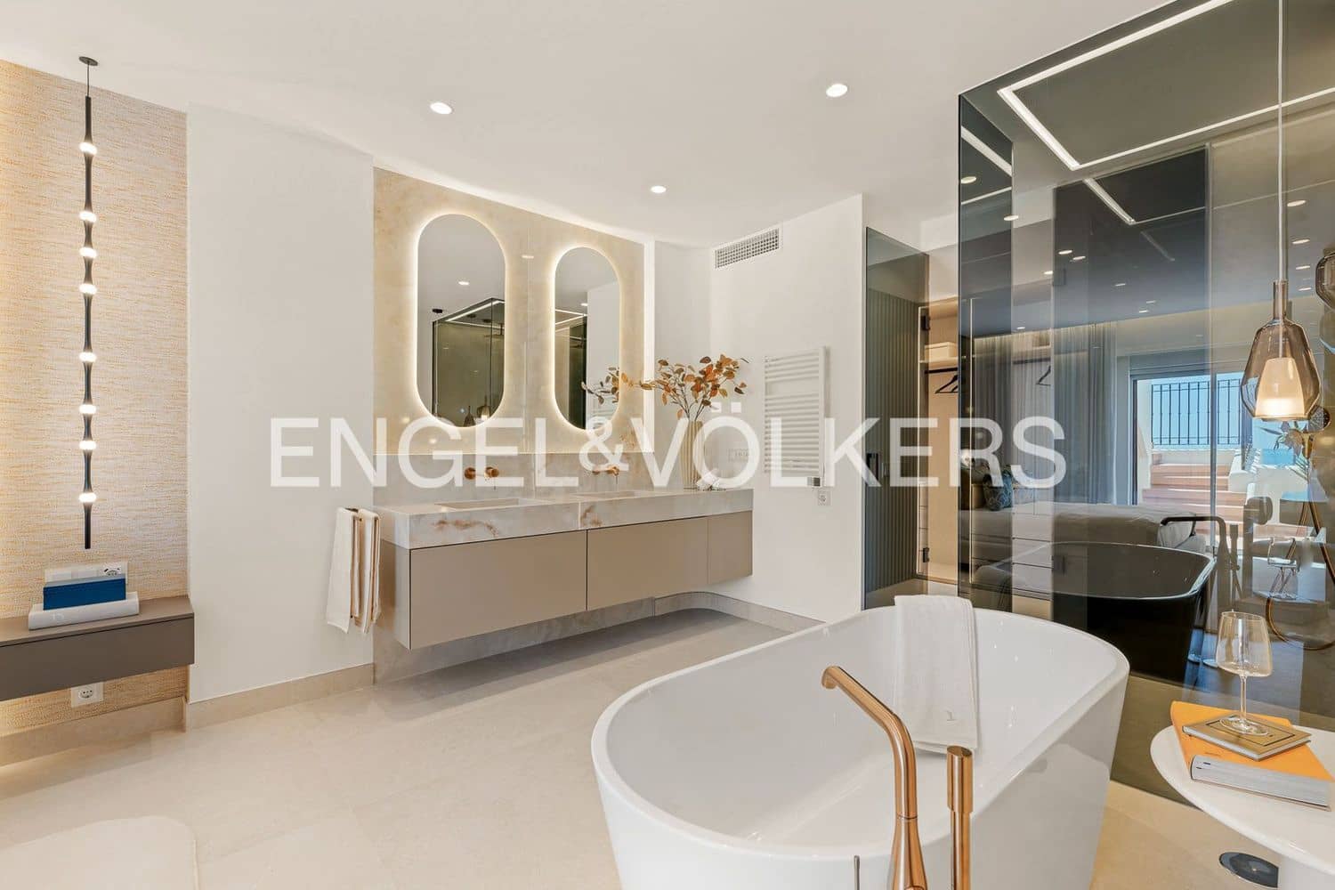 3 slaapkamer Appartement te koop in Estepona met zwembad garage - € 2.695.000 (Ref: 9733497)