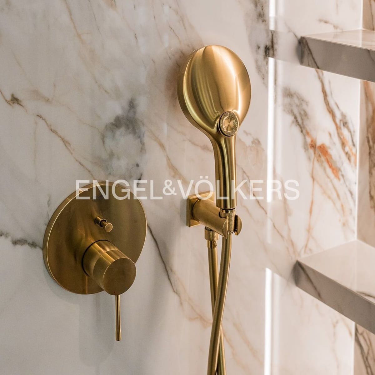 3 slaapkamer Appartement te koop in Estepona met zwembad garage - € 2.695.000 (Ref: 9733497)