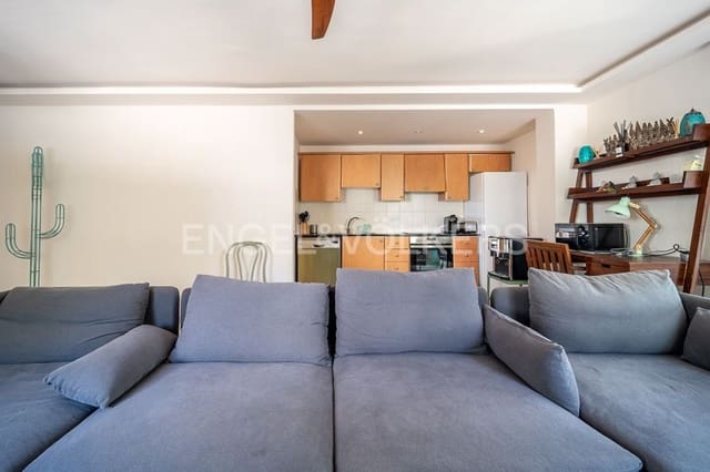 2 makuuhuone Omakotitalo myytävänä paikassa Altos de Estepona, Estepona mukana uima-altaan 
autotalli - 349 000 € (Ref: 9733499)