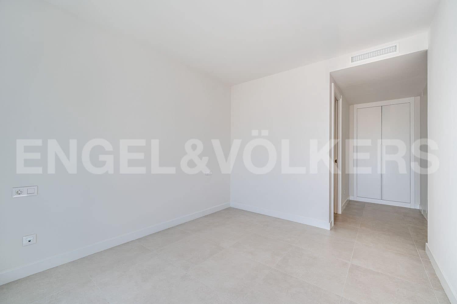 3 slaapkamer Appartement te koop in Estepona met zwembad garage - € 760.000 (Ref: 9733500)