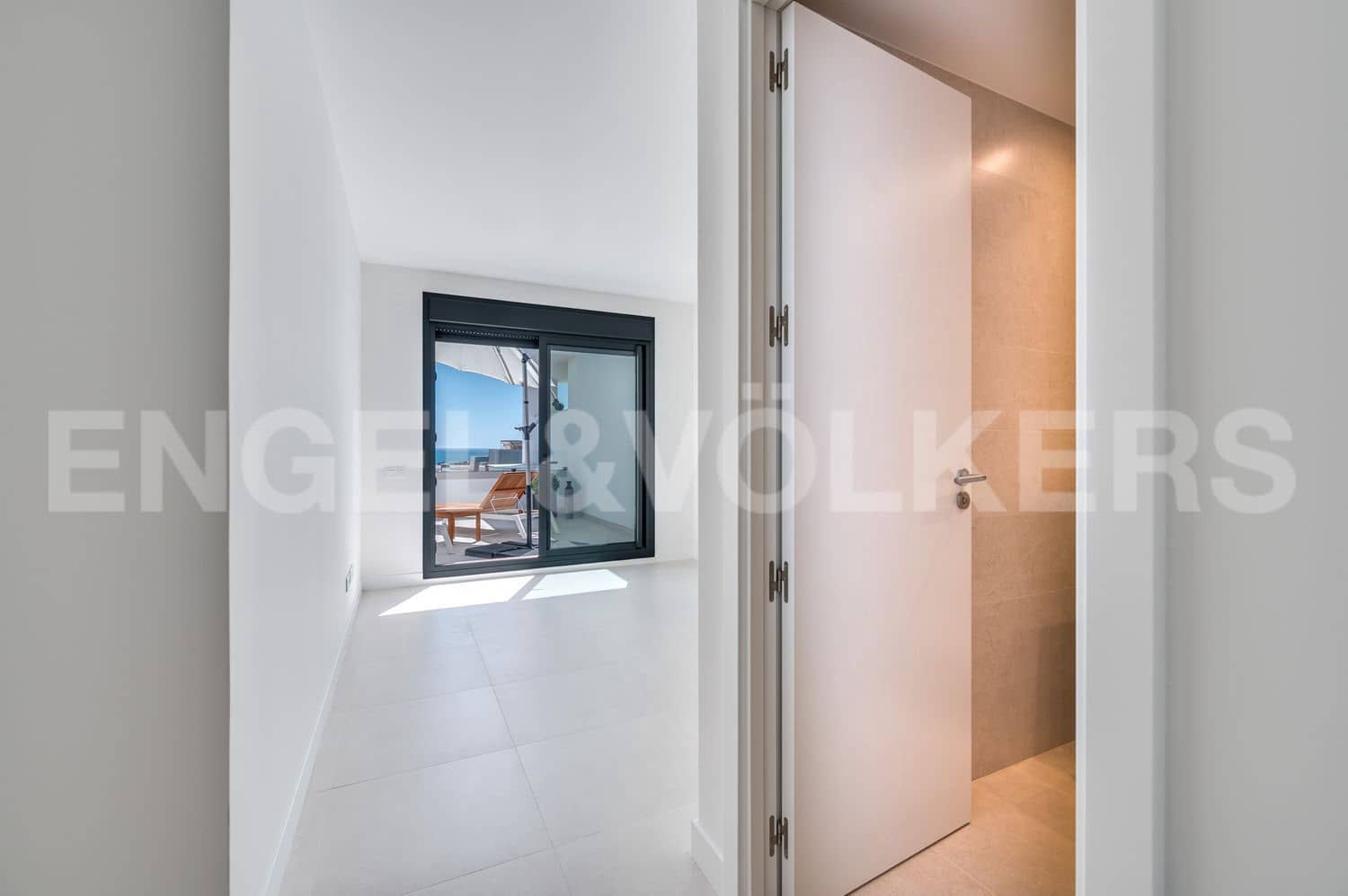 3 slaapkamer Appartement te koop in Estepona met zwembad garage - € 760.000 (Ref: 9733500)