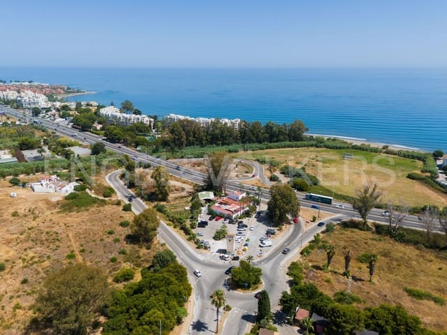 Landgrundstück zu verkaufen in La Concha - Resina Golf, Estepona - 1.800.000 € (Ref: 9733502)
