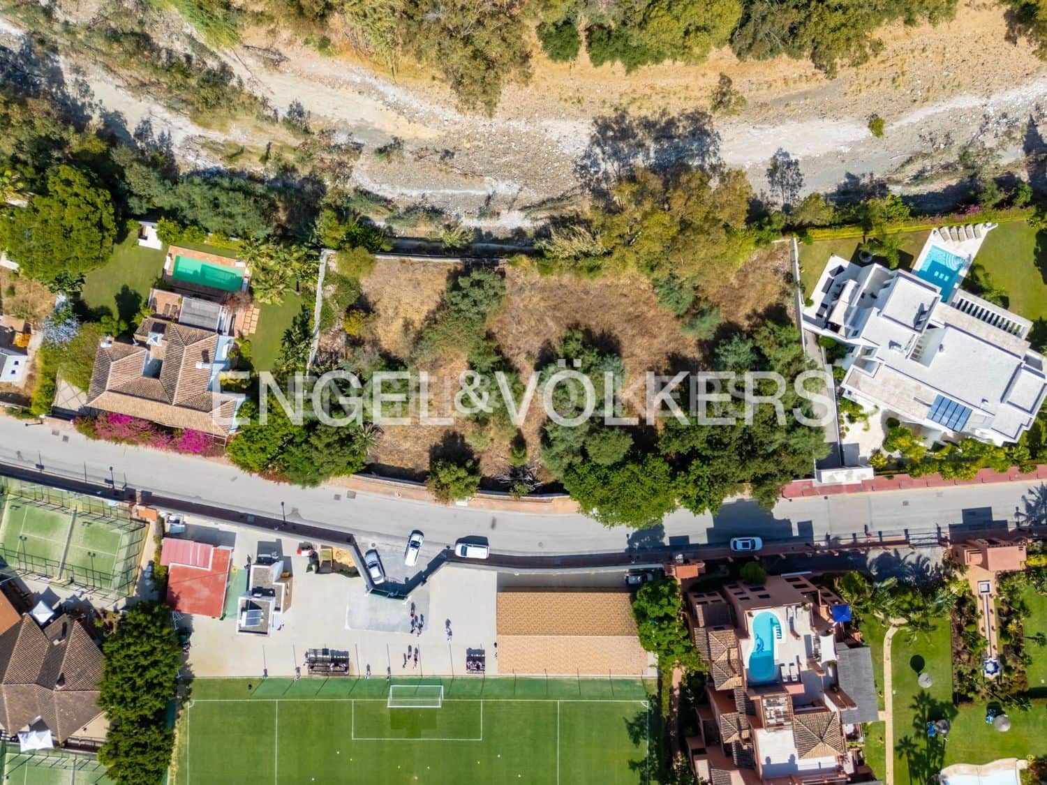 Grunde uden byggetilladelser til salg i Atalaya-Isdabe - € 1.150.000 (Ref: 9733503)