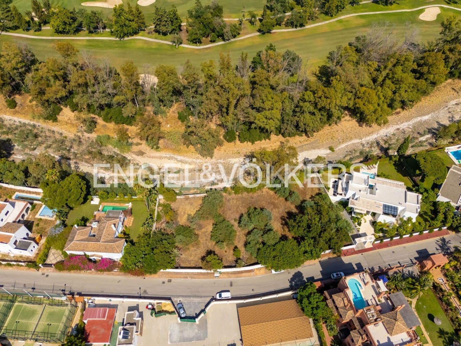 Grunde uden byggetilladelser til salg i Atalaya-Isdabe - € 1.150.000 (Ref: 9733503)