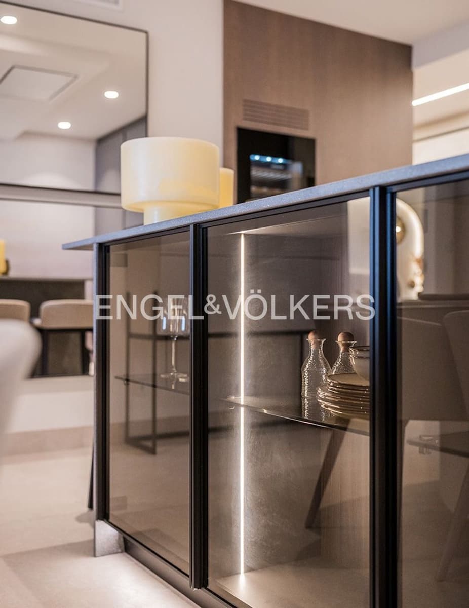 3 bedroom Apartment for sale in Guadalmansa with pool garage - € 2,350,000 (Ref: 9733506)