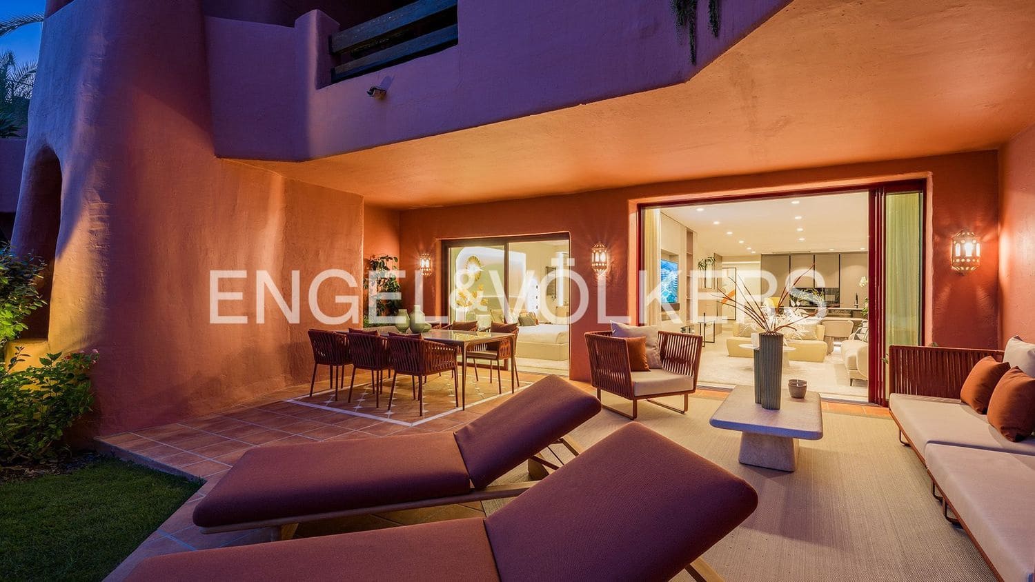 3 bedroom Apartment for sale in Guadalmansa with pool garage - € 2,350,000 (Ref: 9733506)