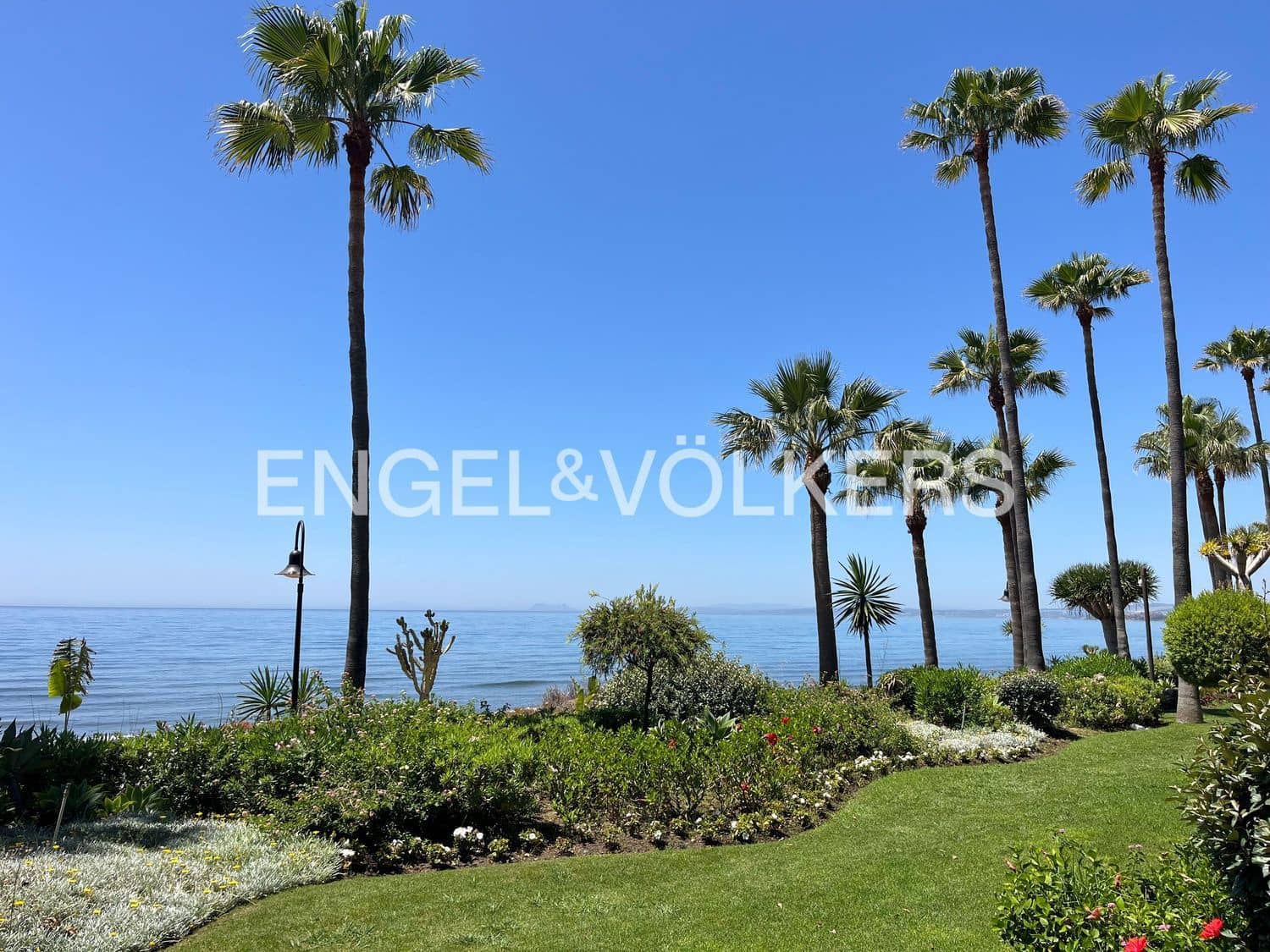 3 bedroom Apartment for sale in Guadalmansa with pool garage - € 2,350,000 (Ref: 9733506)