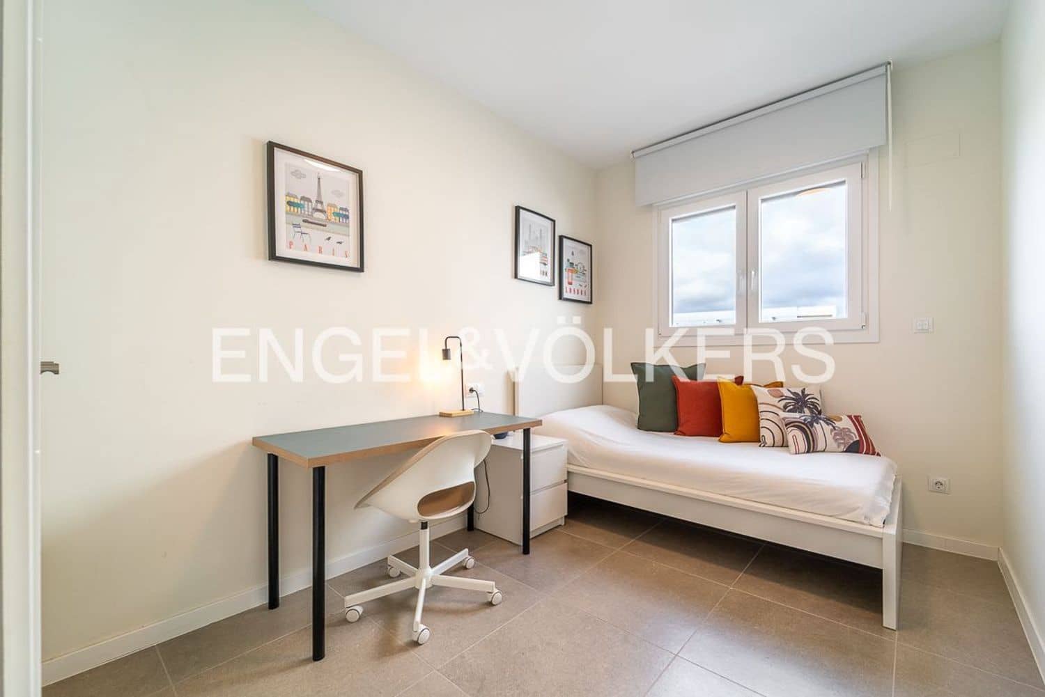 3 bedroom Apartment for sale in Estepona with pool garage - € 479,000 (Ref: 9733508)