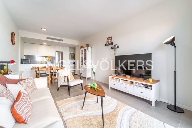 Apartamento de 3 habitaciones en Guadalobón, Estepona en venta con piscina garaje - 439.000 € (Ref: 9733508)
