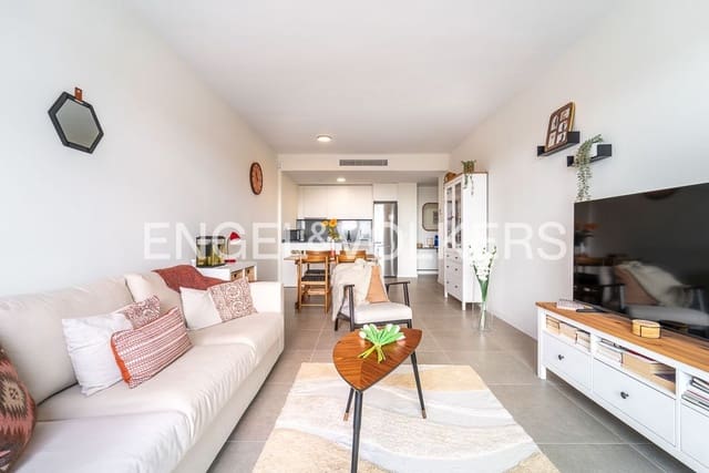 Apartamento de 3 habitaciones en Guadalobón, Estepona en venta con piscina garaje - 439.000 € (Ref: 9733508)