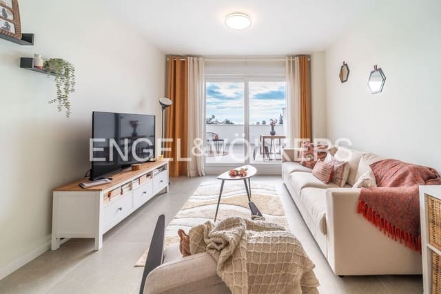 Apartamento de 3 habitaciones en Guadalobón, Estepona en venta con piscina garaje - 439.000 € (Ref: 9733508)