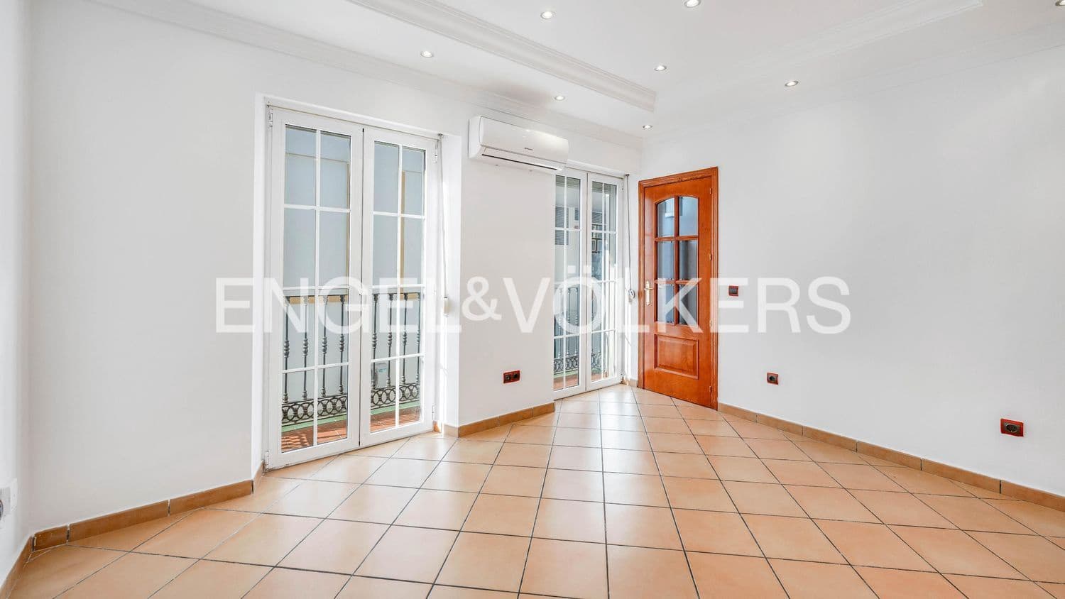 3 bedroom Townhouse for sale in Estepona with garage - € 480,000 (Ref: 9733512)