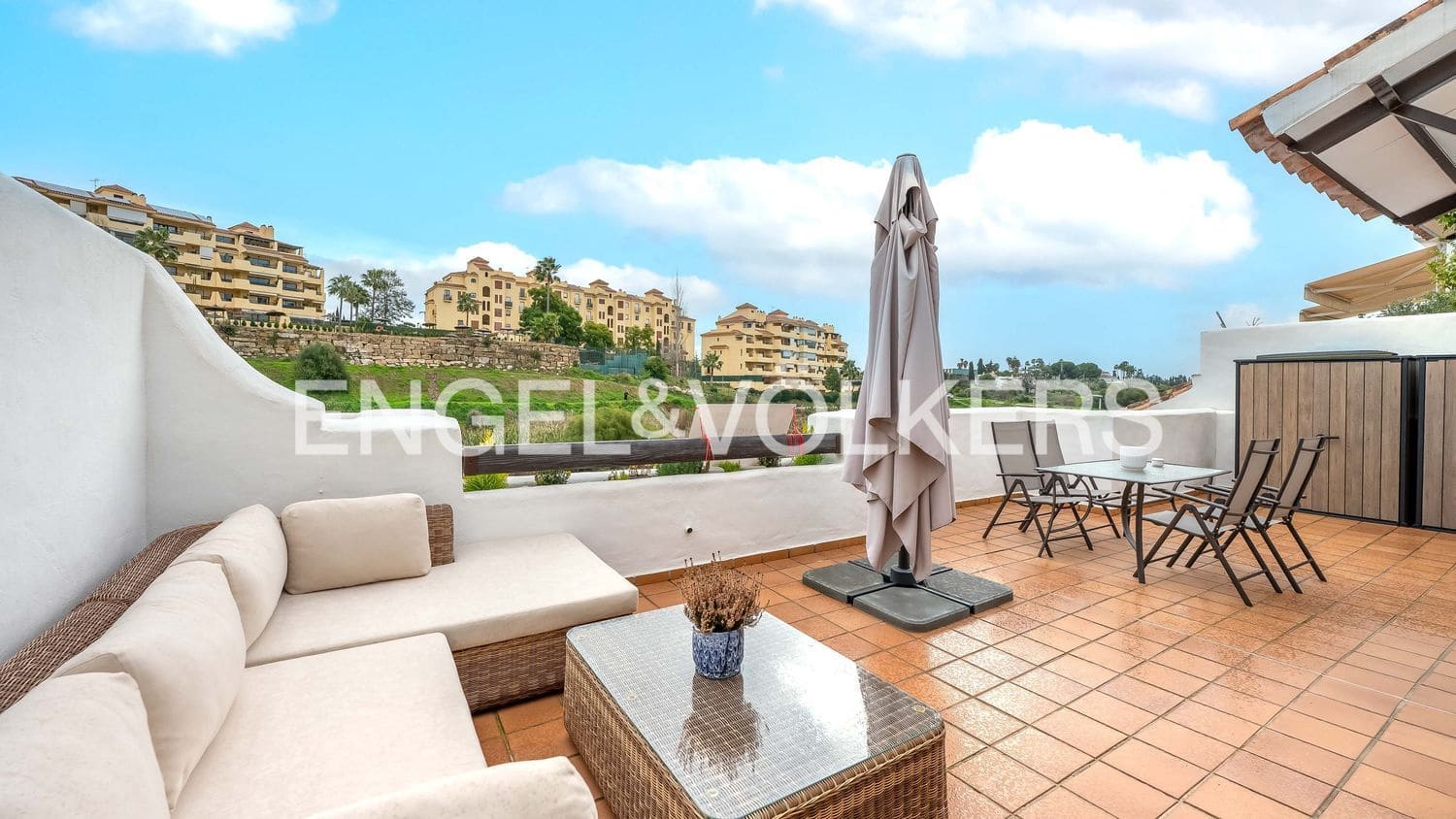 2 bedroom Apartment for sale in New Golden Mile with pool garage - € 380,000 (Ref: 9733514)