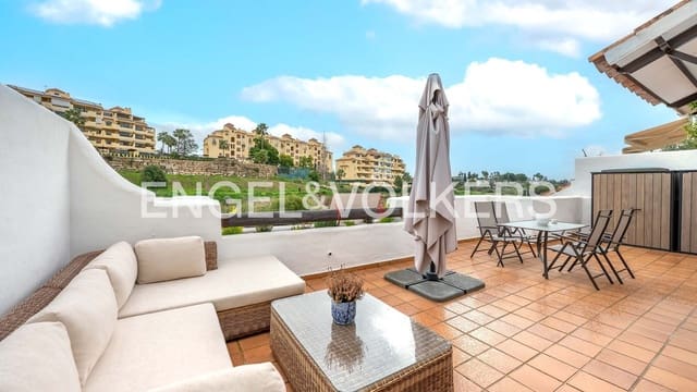 2 sypialnia Apartament na sprzedaż w La Concha - Resina Golf, Estepona z basenem garażem - 380 000 € (Ref: 9733514)