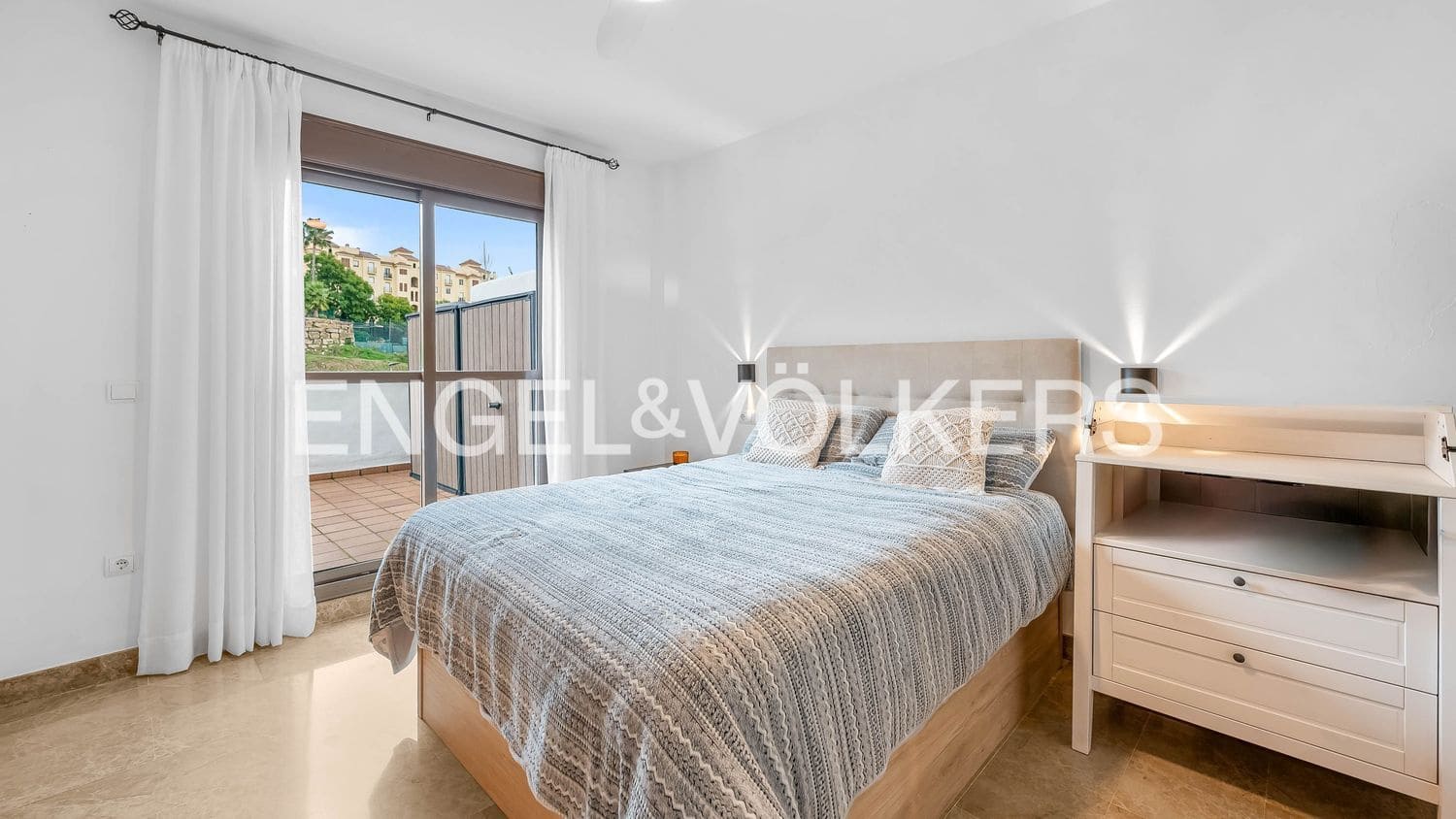 2 bedroom Apartment for sale in New Golden Mile with pool garage - € 380,000 (Ref: 9733514)