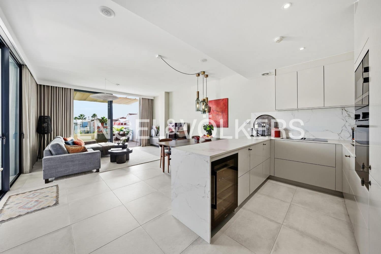 3 bedroom Apartment for sale in El Paraiso with pool garage - € 1,095,000 (Ref: 9733516)