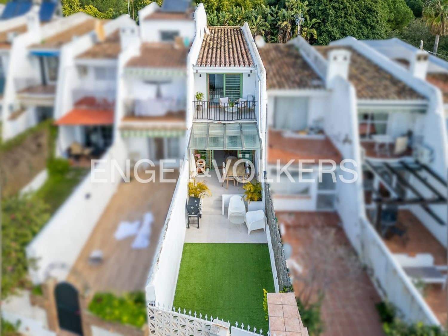 3 chambre Maison de Ville à vendre à Estepona avec garage - 469 000 € (Ref: 9733517)