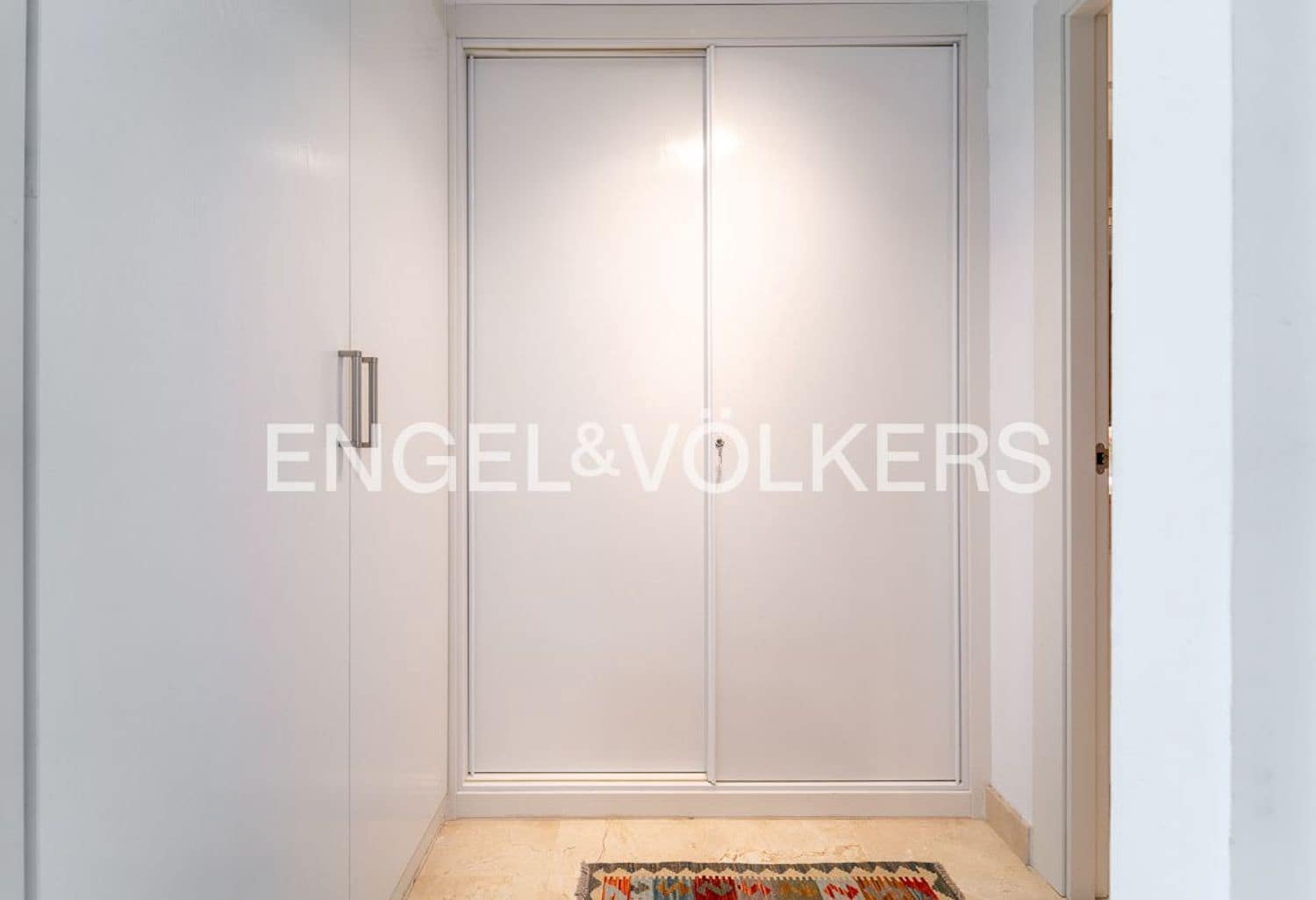 3 slaapkamer Appartement te koop in Bahia Dorada met zwembad garage - € 700.000 (Ref: 9733518)