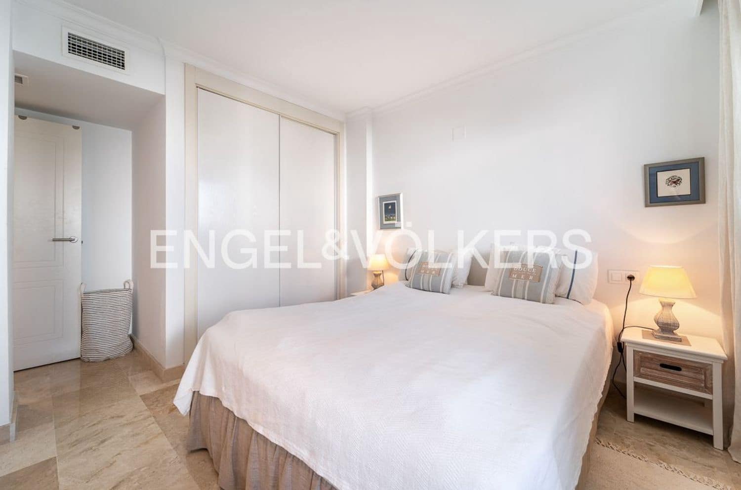 3 slaapkamer Appartement te koop in Bahia Dorada met zwembad garage - € 700.000 (Ref: 9733518)