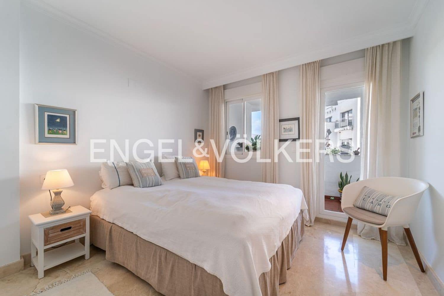 3 slaapkamer Appartement te koop in Bahia Dorada met zwembad garage - € 700.000 (Ref: 9733518)