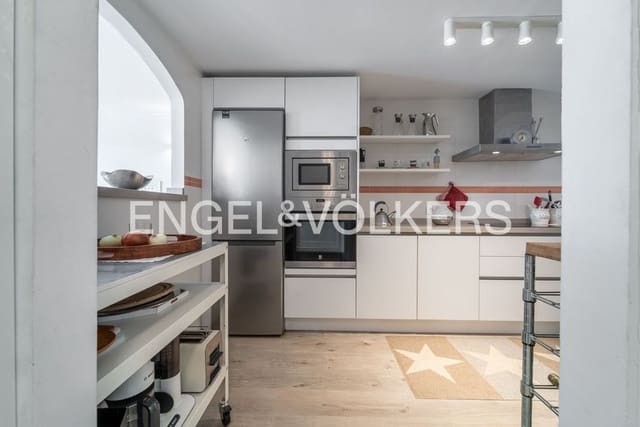 3 soveværelse Lejlighed til salg i Bahía Dorada, Estepona med swimmingpool garage - € 700.000 (Ref: 9733518)