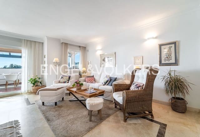 3 soveværelse Lejlighed til salg i Bahía Dorada, Estepona med swimmingpool garage - € 700.000 (Ref: 9733518)