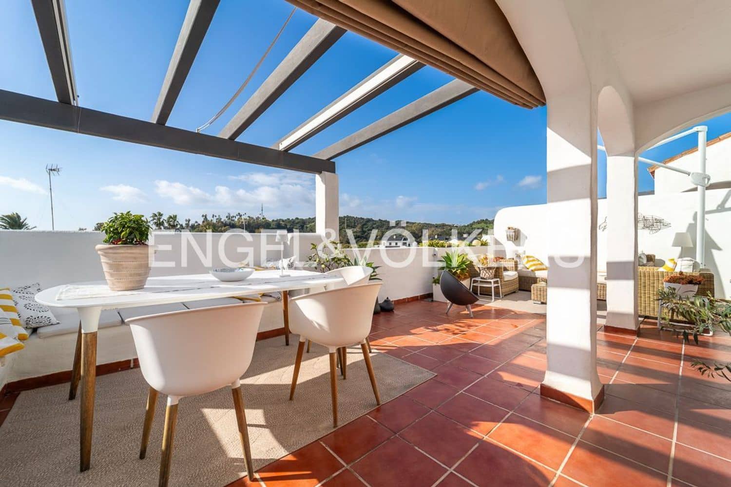 3 slaapkamer Appartement te koop in Bahia Dorada met zwembad garage - € 700.000 (Ref: 9733518)