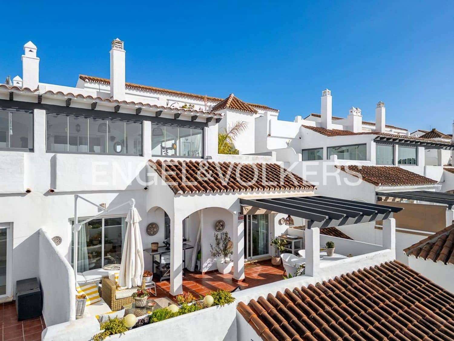 3 slaapkamer Appartement te koop in Bahia Dorada met zwembad garage - € 700.000 (Ref: 9733518)