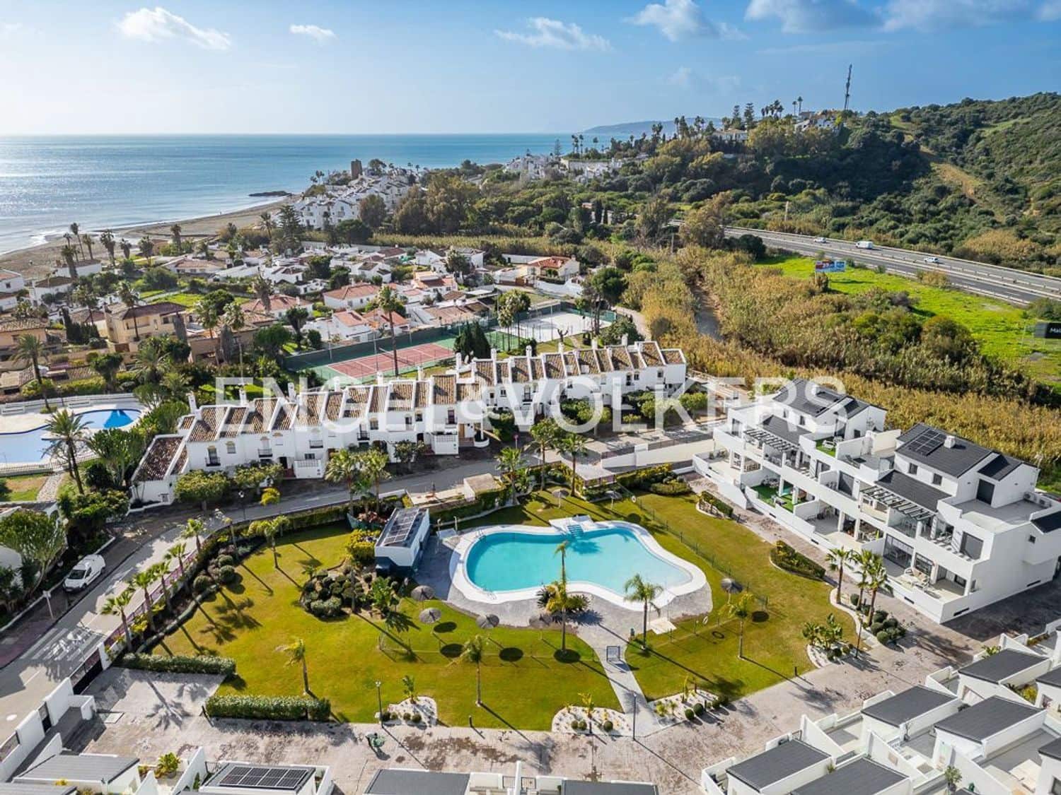 3 slaapkamer Appartement te koop in Bahia Dorada met zwembad garage - € 700.000 (Ref: 9733518)