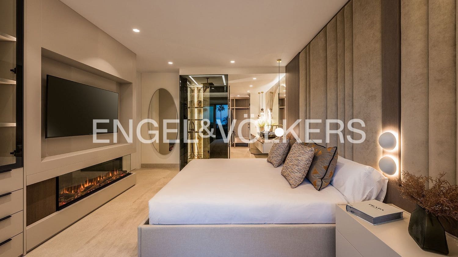 Apartamento de 3 habitaciones en Estepona en venta con piscina garaje - 1.995.000 € (Ref: 9733519)