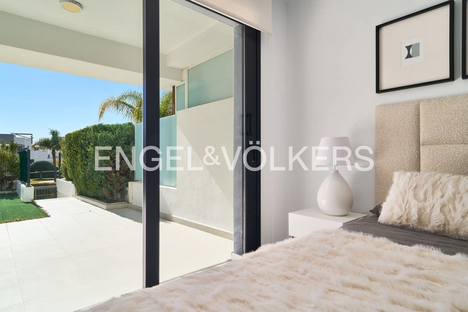 2 bedroom Apartment for sale in New Golden Mile with pool garage - € 540,000 (Ref: 9733520)