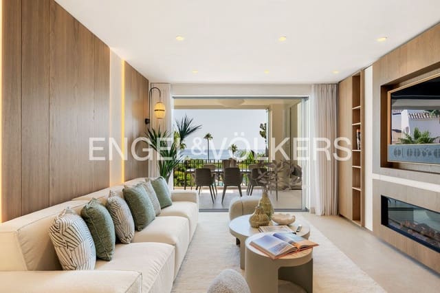 3 quarto Apartamento para venda em El Velerín, Estepona com piscina garagem - 1 995 000 € (Ref: 9733521)