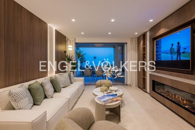 3 quarto Apartamento para venda em El Velerín, Estepona com piscina garagem - 1 995 000 € (Ref: 9733521)