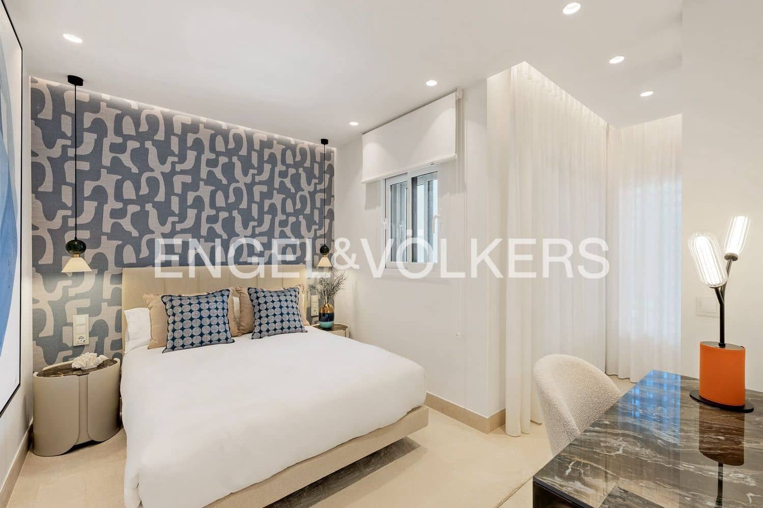 3 quarto Apartamento para venda em Estepona com piscina garagem - 1 995 000 € (Ref: 9733521)