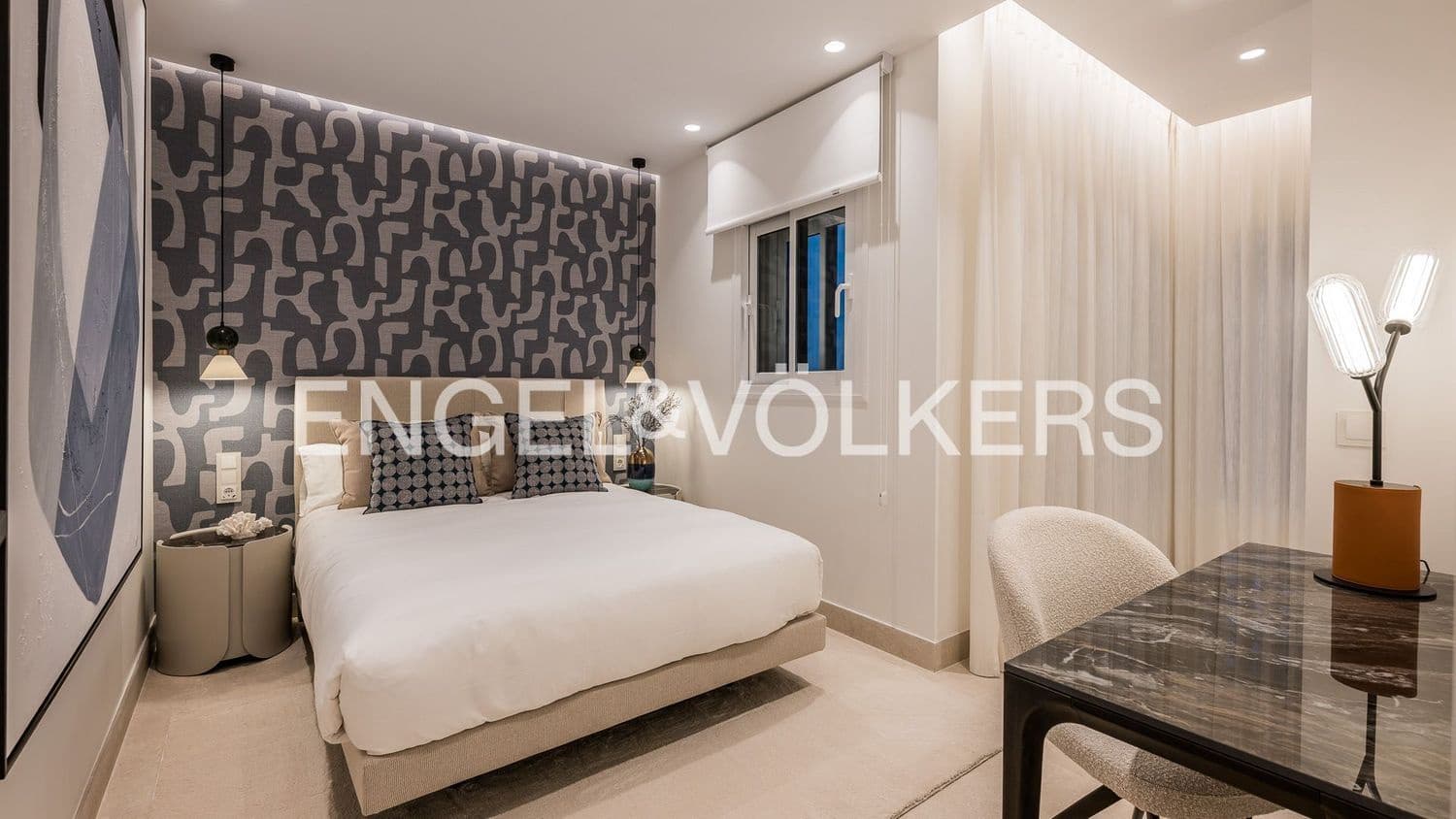 3 quarto Apartamento para venda em Estepona com piscina garagem - 1 995 000 € (Ref: 9733521)