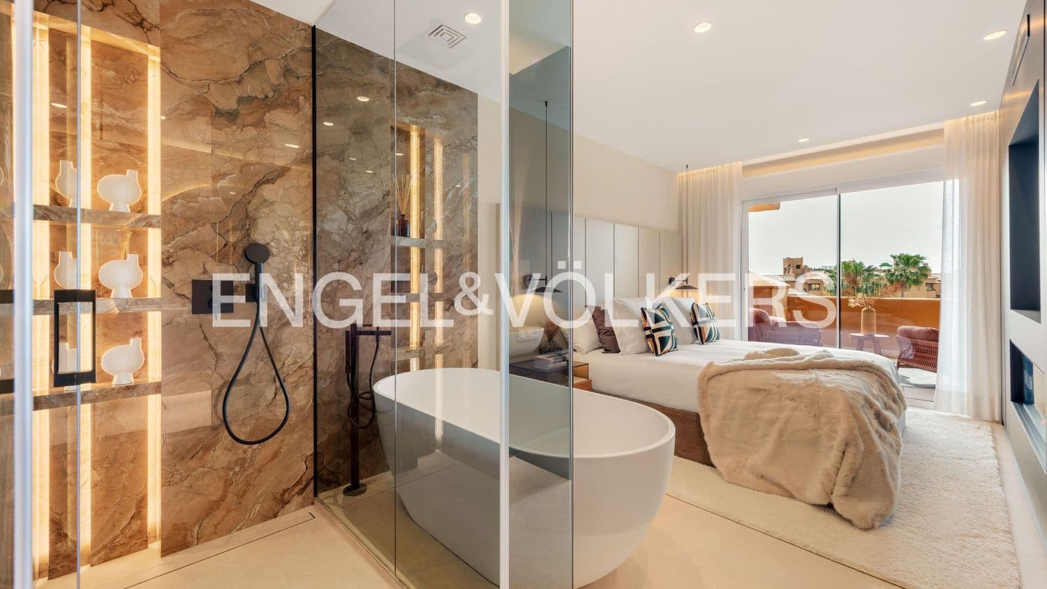 3 Zimmer Apartment zu verkaufen in New Golden Mile mit Pool Garage - 2.395.000 € (Ref: 9733523)