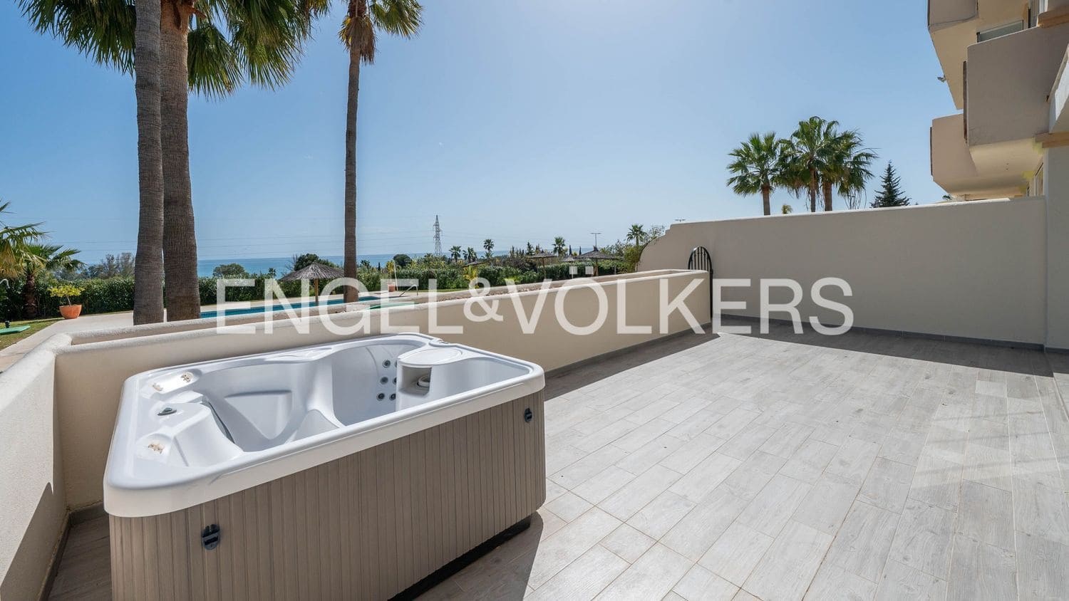 2 bedroom Apartment for sale in New Golden Mile with pool garage - € 820,000 (Ref: 9733527)