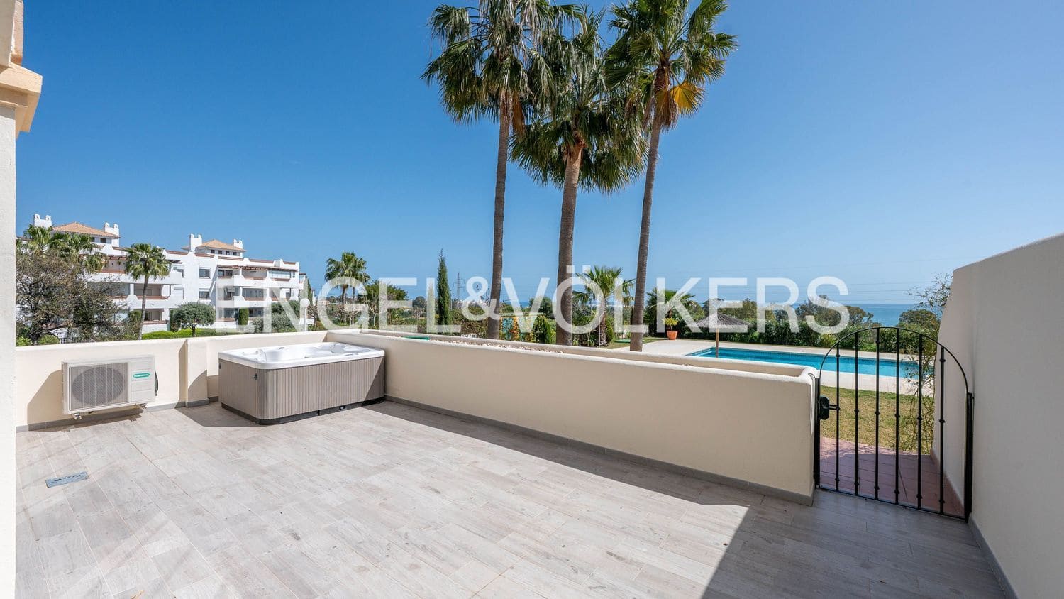 2 bedroom Apartment for sale in New Golden Mile with pool garage - € 820,000 (Ref: 9733527)