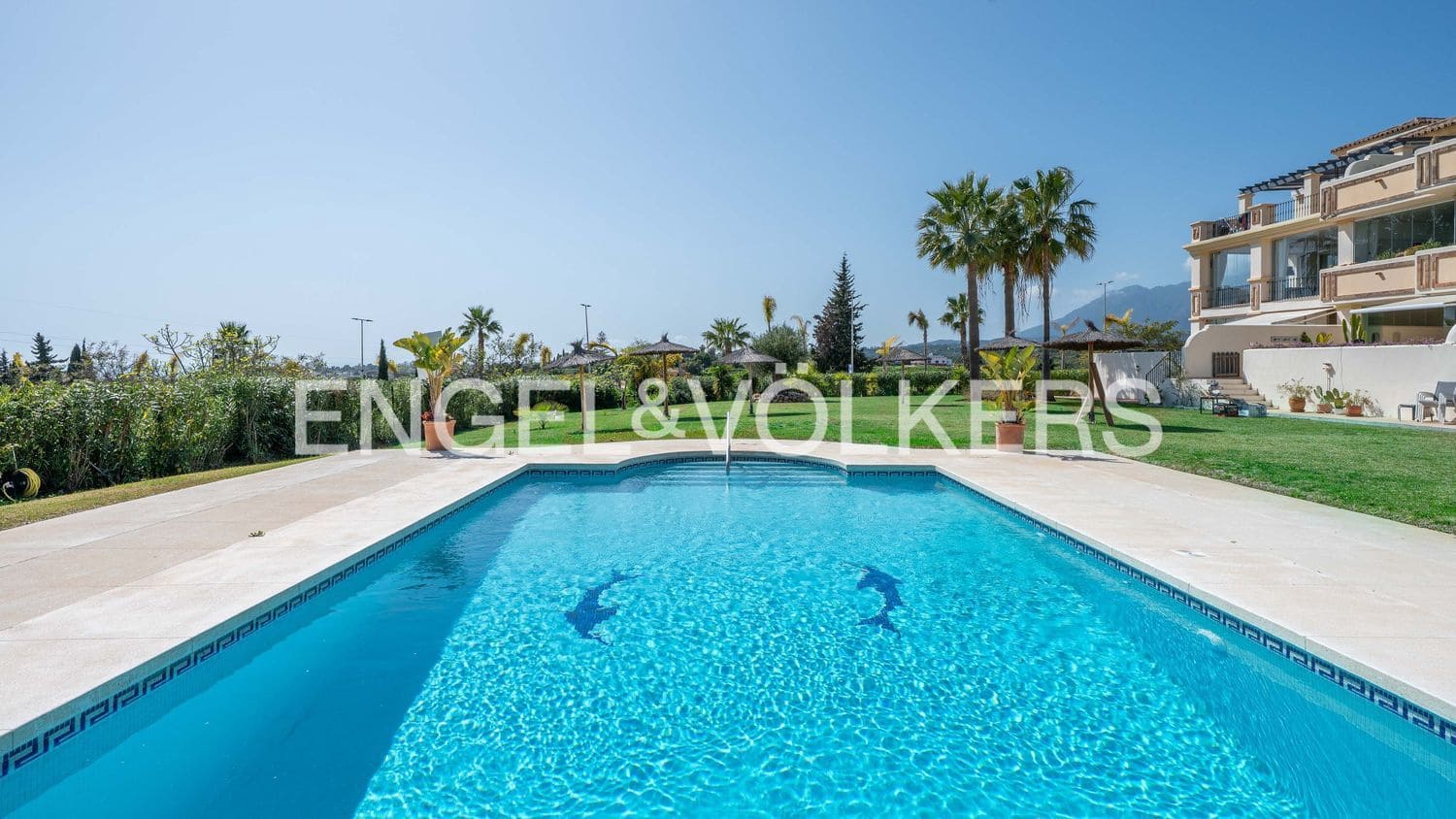 2 bedroom Apartment for sale in New Golden Mile with pool garage - € 820,000 (Ref: 9733527)
