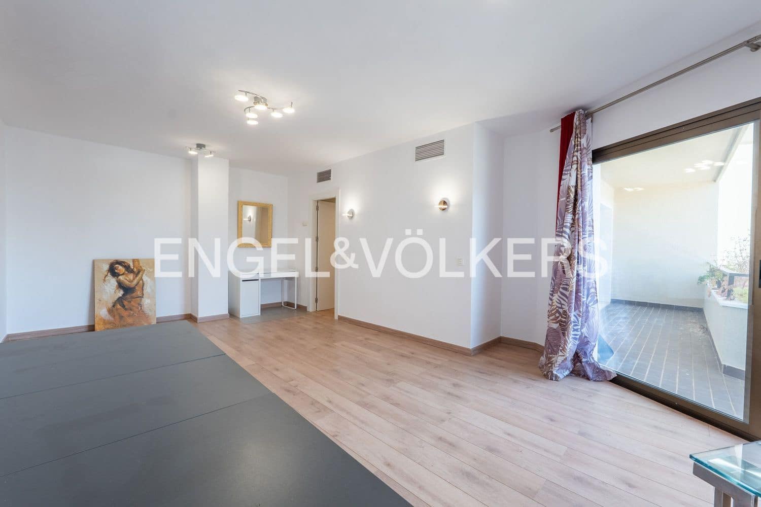 2 sovrum Lägenhet till salu i New Golden Mile med pool garage - 350 000 € (Ref: 9733528)