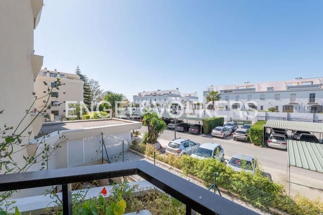 2 soveværelse Lejlighed til salg i Nueva Atalaya, Estepona med swimmingpool garage - € 350.000 (Ref: 9733528)