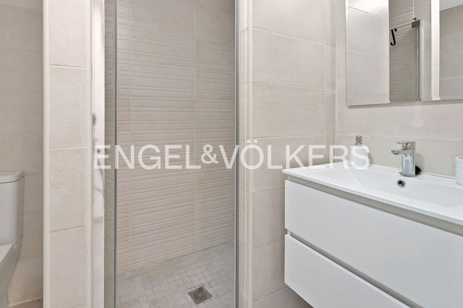 3 soveværelse Lejlighed til salg i Bahia Dorada med swimmingpool garage - € 650.000 (Ref: 9733529)