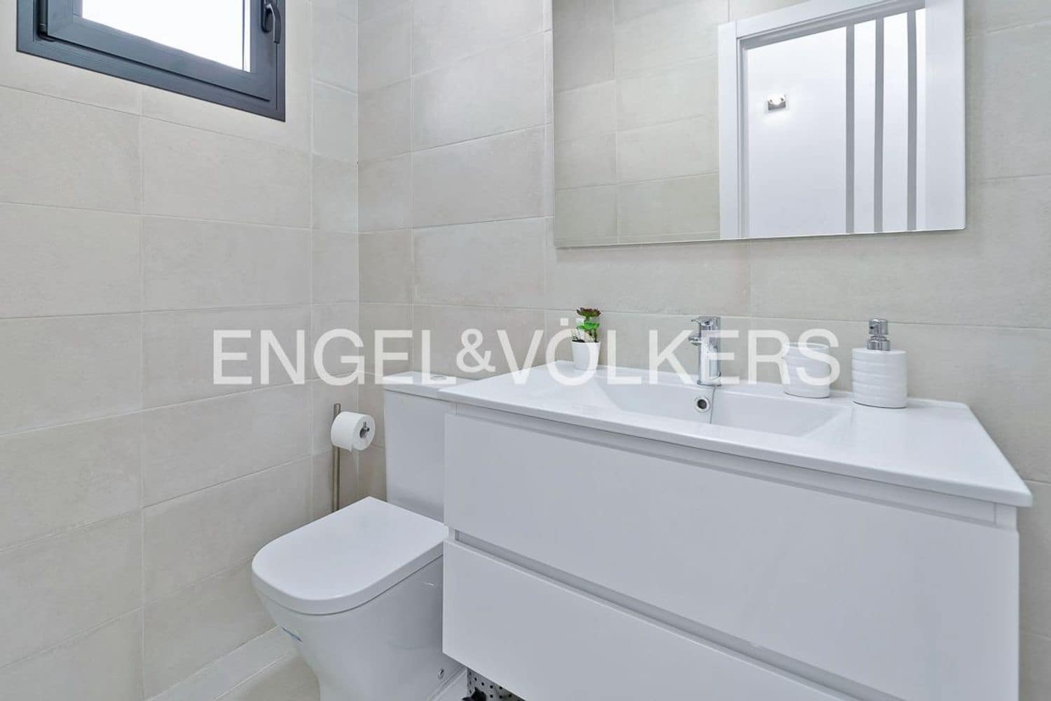 3 soveværelse Lejlighed til salg i Bahia Dorada med swimmingpool garage - € 650.000 (Ref: 9733529)