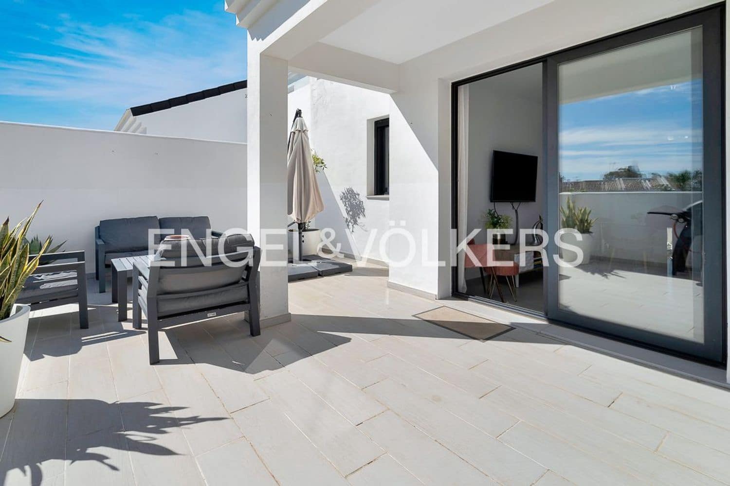 3 soveværelse Lejlighed til salg i Bahia Dorada med swimmingpool garage - € 650.000 (Ref: 9733529)